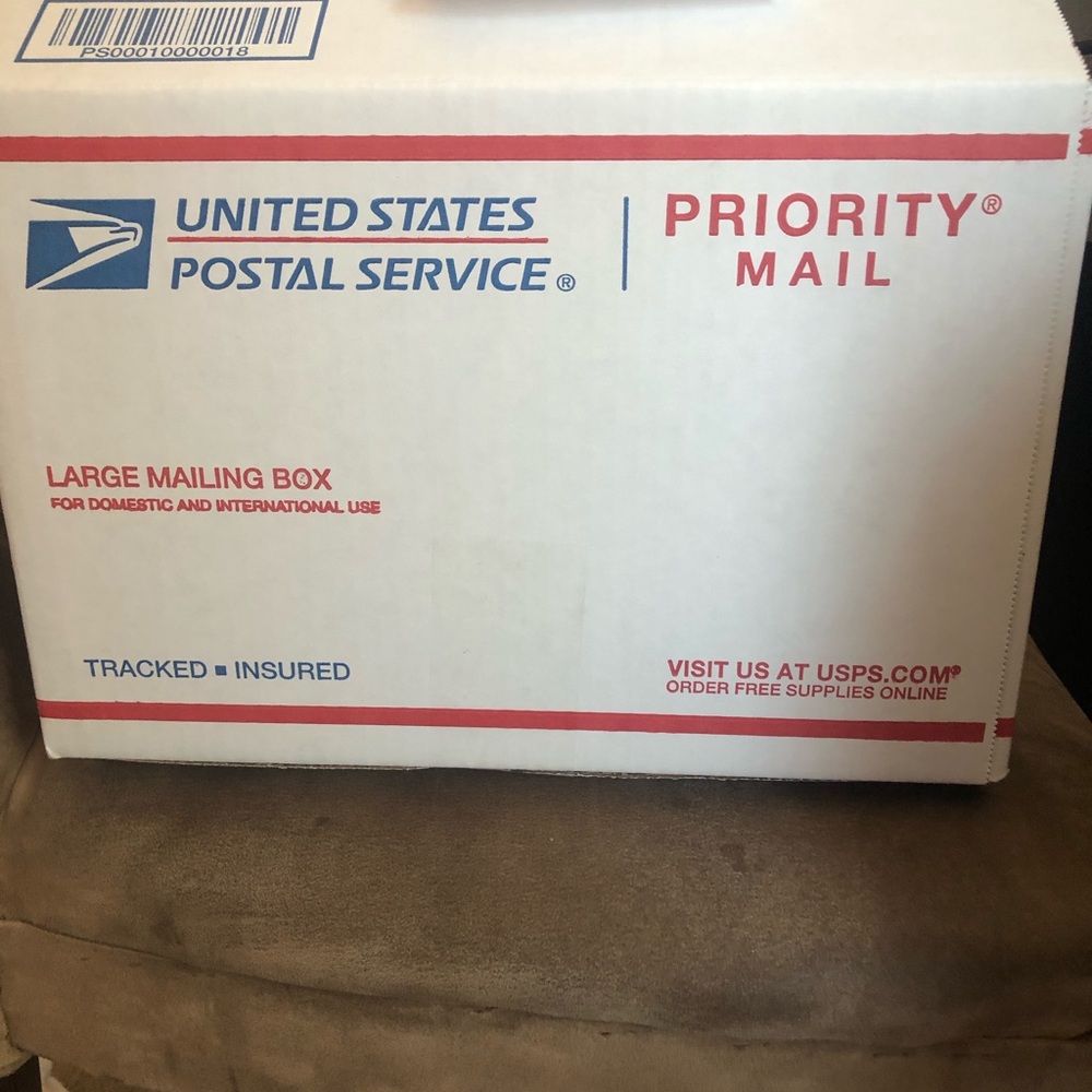 Shipping for Lindsay